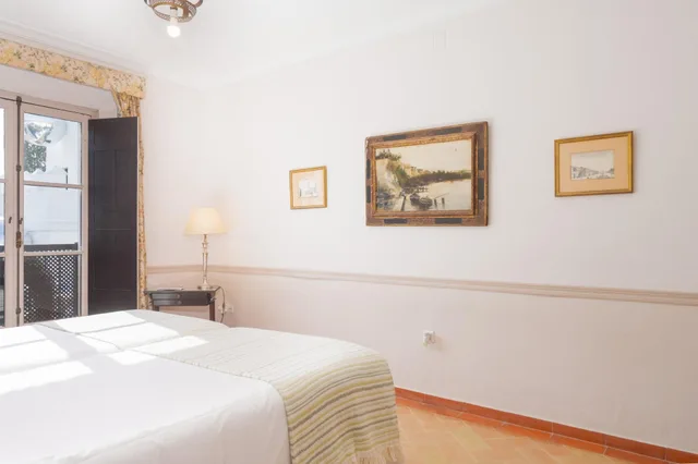غرفة كلاسيكية بسرير مزدوج أو سريرين منفصلين، Cortijo Torre de la Reina 2/8