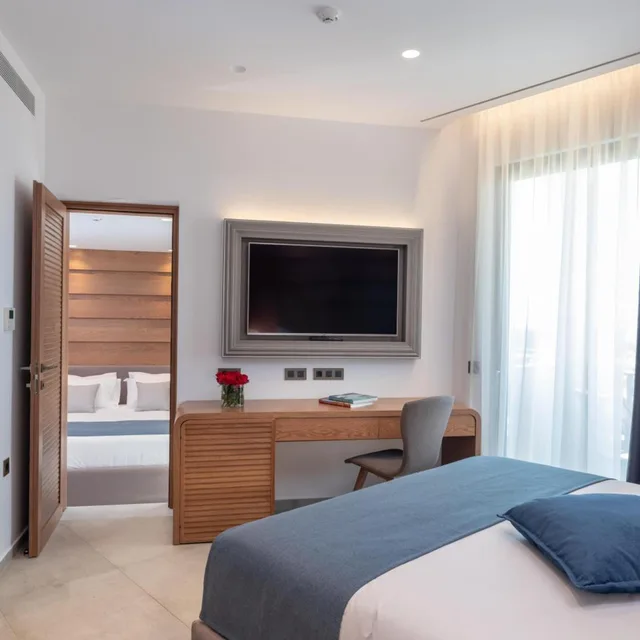2 Bedrooms, Family Suite, Prestige, Garden View, 2 Bathrooms، Nana Golden Beach 2/4