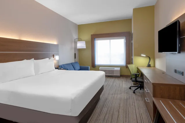 غرفة بسرير مزدوج، Holiday Inn Express & Suites Dallas East - Fair Park 1/2