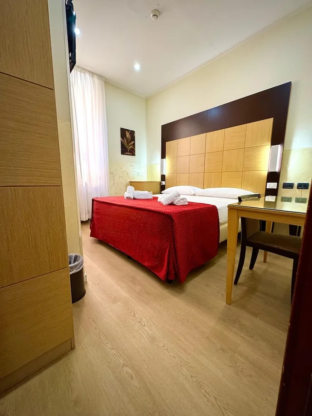 Classic, Twin Beds, Hotel Fiorella 4/10