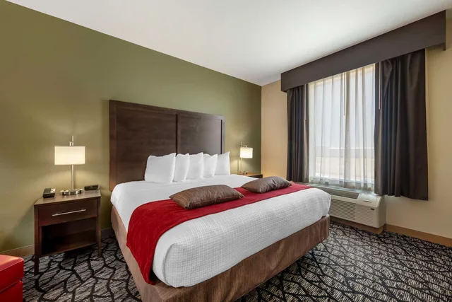 غرفة بسرير كينج، Best Western Plus Lakeview Hotel 2/4