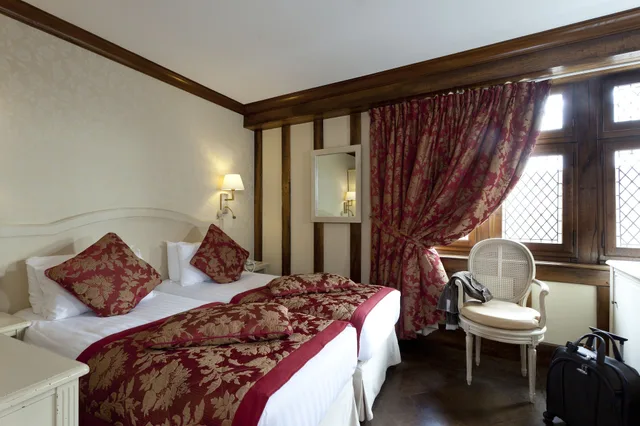 غرفة قياسية بسريرين منفصلين، Auberge Saint Pierre 1/6