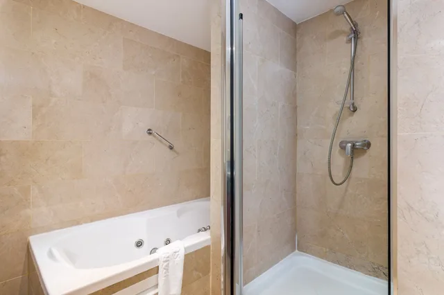 Promenade, Standard, Twin Beds, City View، Boutique Hotel B51 (ex. Park Plaza Suites Hotel) 5/5
