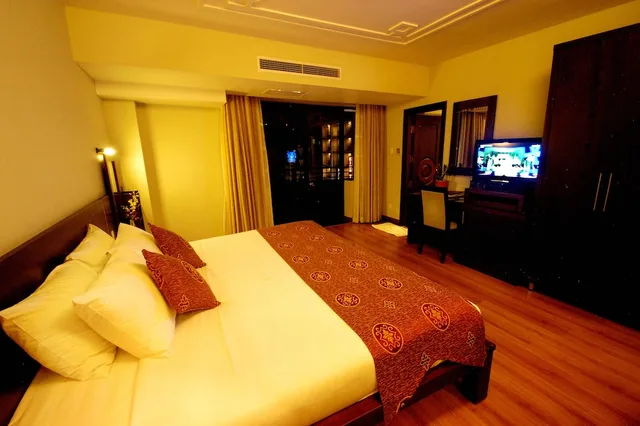 جناح جونيور بسرير كوين بإطلالة على المدينة، Asia Paradise 2/3