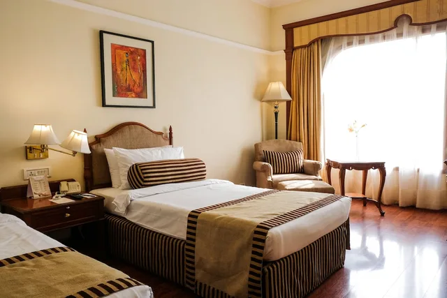 غرفة ديلوكس بسريرين منفصلين، TAJ DECCAN 7/10
