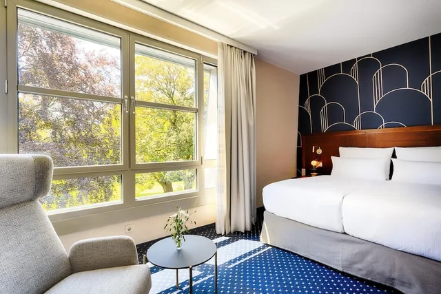 غرفة ديلوكس بسرير كينج، Courtyard By Marriott Bochum Stadtpark 2/10