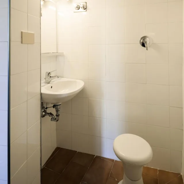 غرفة اقتصادية ثلاثية، Hotel Arno Bellariva 7/8