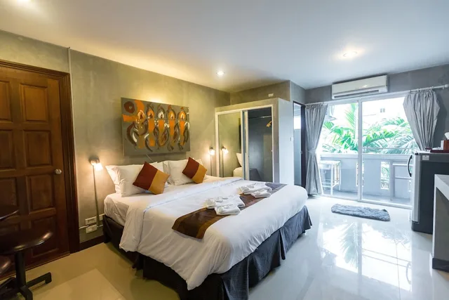 غرفة ديلوكس بسرير كينج، Baan Kamala Fantasea Hotel 1/5