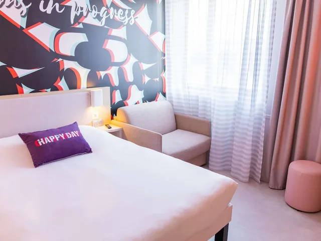 غرفة قياسية بسرير مزدوج مع أريكة، Ibis Styles Bordeaux Centre Gare 1/3