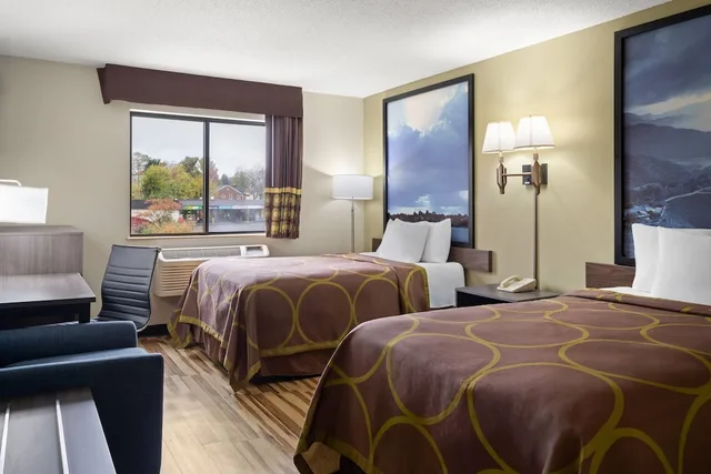 غرفة بسريرين مزدوجين، Super 8 by Wyndham Hagerstown 4/8