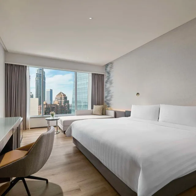 Renovated, Deluxe، Traders Hotel Kuala Lumpur 2/6