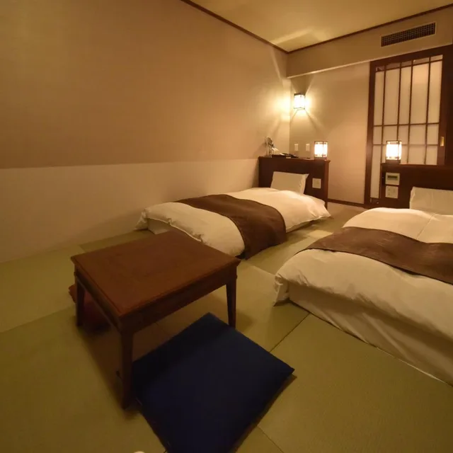 غرفة بسريرين منفصلين بأرضية تاتامي، Dormy Inn Premium Otaru 4/7