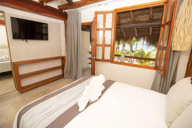 Deluxe, Double Bed, Sea View, Amaite Hotel And Spa 2/4