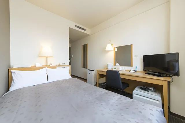 Semi Room, Semi Double Bed, Small، Sanco Inn Toyota 1/2