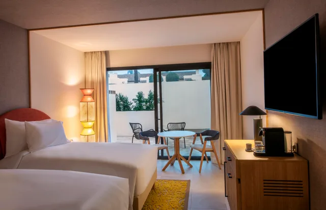 So Comfy, Twin Beds، SO/Sotogrande Spa & Golf Resort Hotel 4/7
