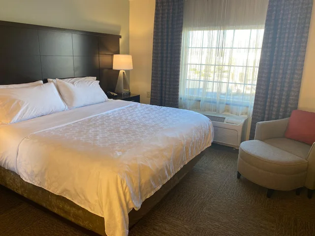 جناح بسرير كينج، Staybridge Suites Great Falls 1/3