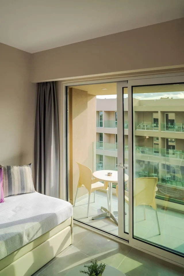 غرفة مزدوجة، Cnic Gemini Hotel 3/3