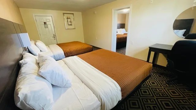 جناح عائلي، The Universal Inn And Suites 2/6