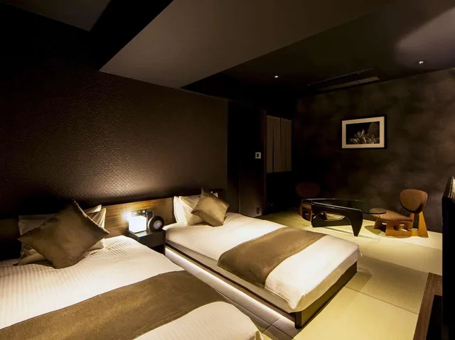 جناح ياباني جونيور بأرضية تاتامي في الطابق العلوي، Prostyle Ryokan Yokohama Bashamichi 1/2