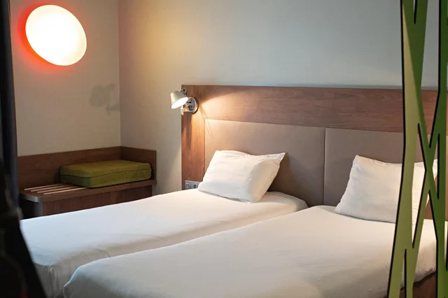 غرفة بسريرين منفصلين، ibis Clermont Ferrand Centre Stade 3/7