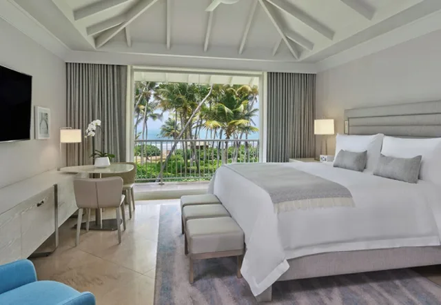 Room, King Bed, Ocean Front, Balcony، Four Seasons Resort and Residences Puerto Rico 1/6