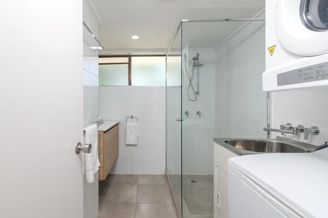 2 Bedroom Apartment Pool View, Tropical Reef Apartments Port Douglas 7/8
