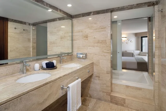 جناح جونيور مفردة بسرير كينج، Grand Palladium Vallarta Resort Spa All Inclusive 5/5