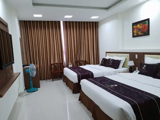غرفة عائلية بسريرين مزدوجين، Phu Cuong Beach Hotel 3/7