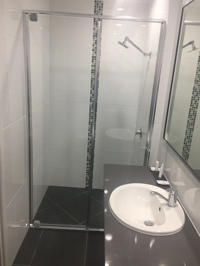 غرفة قياسية بسرير كوين وسريرين منفصلين، Best Western Cattle City Motor Inn 9/10