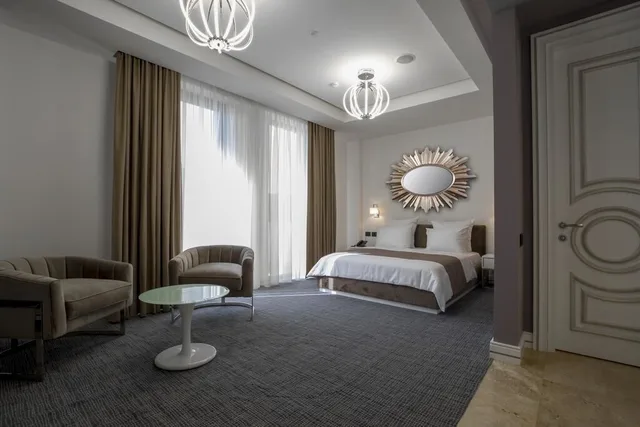 غرفة قياسية بسرير كينج بإطلالة على المدينة، Aghababyan S Hotel 6/9