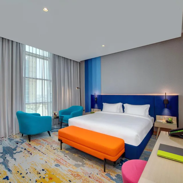 Room, King Bed, Queen Bed, City View, Smoking, La Quinta by Wyndham Abu Dhabi Al Wahda 1/8