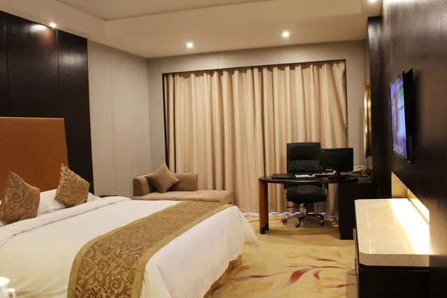 Deluxe, King Bed, Sandborg Hotel 1/1