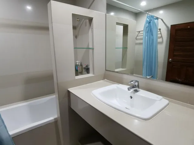 غرفة سوبيريور بسرير مزدوج أو سريرين منفصلين، Morakot Hotel Chumphon 7/9