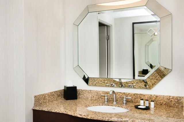 Pure, Wellness, King Bed, Sheraton Mission Valley San Diego 8/10