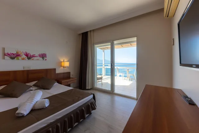 غرفة سوبيريور بسرير مزدوج بإطلالة على البحر، Melis Otel 6/10