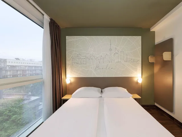 غرفة بسرير مزدوج، B&B HOTEL Berlin-Mitte 4/7