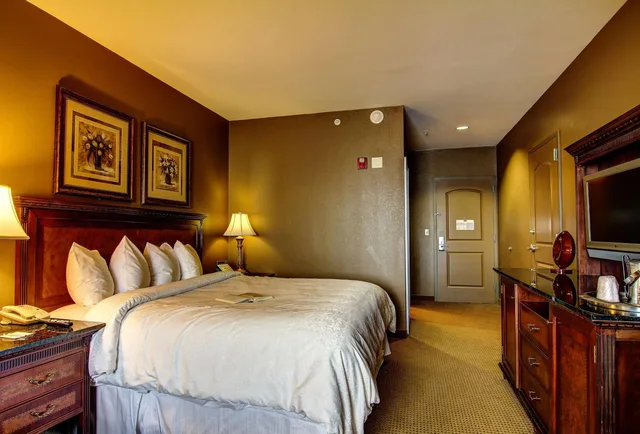 غرفة بسرير كينج لذوي الإعاقة، The Wildwood Hotel 2/7