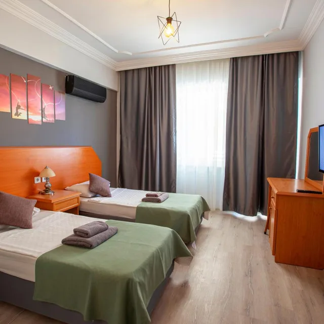 جناح مع أريكة، Hma Hotel And Suites 4/7