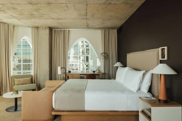 Mountain, Studio, Suite, King Bed, Accessible، Populus Hotel 1/3
