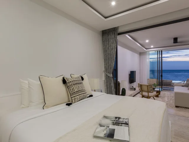 2 Bedrooms, Pool, Cinema, Suite, Sea View، SKYE BEACH HOTEL 2/8
