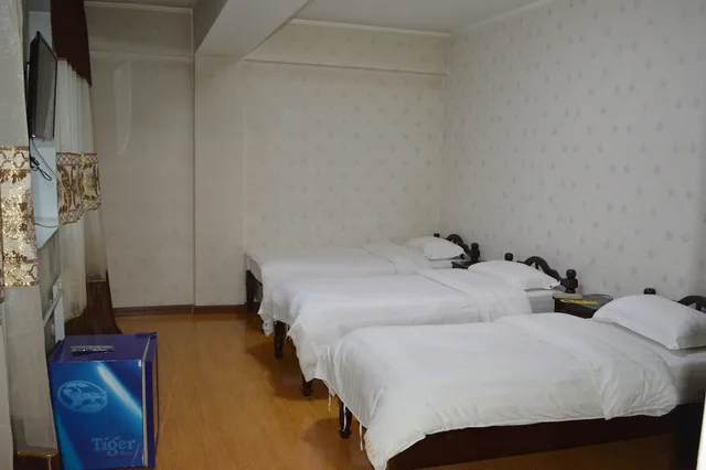غرفة ثلاثية بثلاثة أسرّة، Land Hotel 5/7