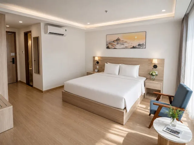 Premium, Deluxe, Double Bed, City View, G8 Center Hotel Saigon 7/9