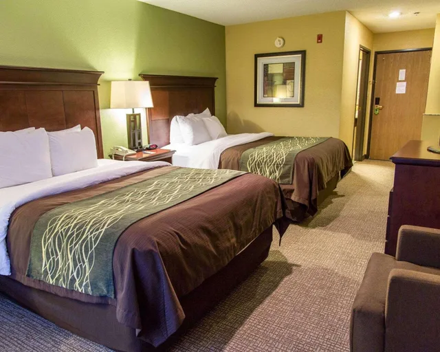 غرفة رباعية بسريرين كوين، Comfort Inn Shreveport I-49, LA 3/4