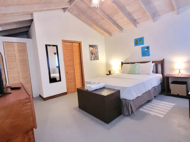 غرفة بسريرين مزدوجين، Ellen Bay Inn 2/3