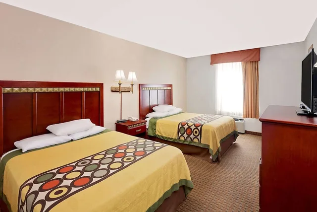 غرفة قياسية بسريرين كوين، Super 8 by Wyndham Plainview 4/6