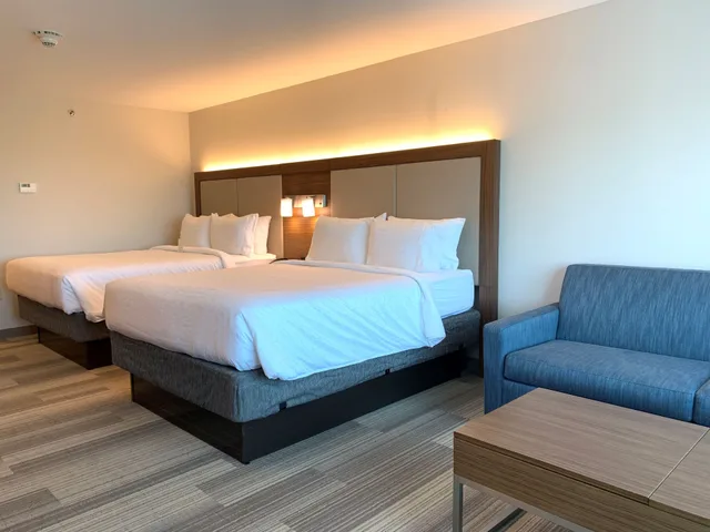 جناح بسريرين، HOLIDAY INN EXPRESS & SUITES DANVILLE 1/3