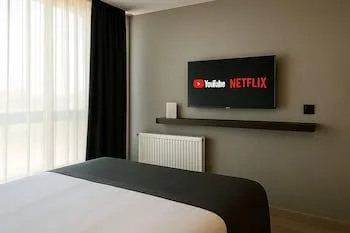 غرفة اقتصادية مفردة بسرير فردي، The Business Class Hotel 1/1