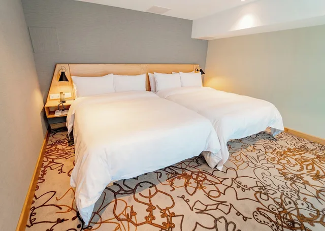 Loft, Studio, 2 Queen Beds، Go Quito Hotel 1/6