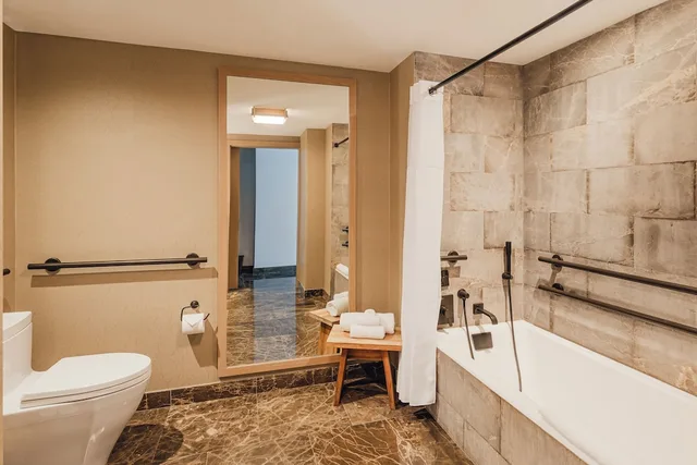 Zen, Suite, King Bed, Ocean View, Balcony، Nobu Hotel Miami Beach 7/8