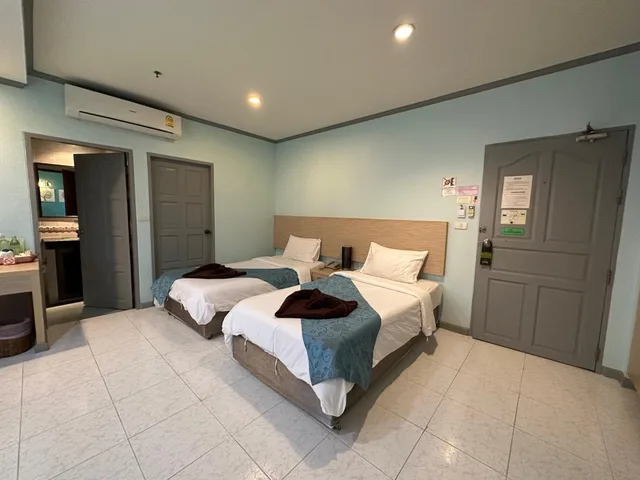 Standard, Twin Beds, 1 King and 1 Single Beds, Thipurai City Hotel 5/10